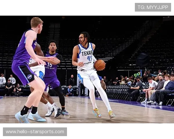 独行侠迎来全新赛季挑战 主力阵容调整欲冲击季后赛高峰